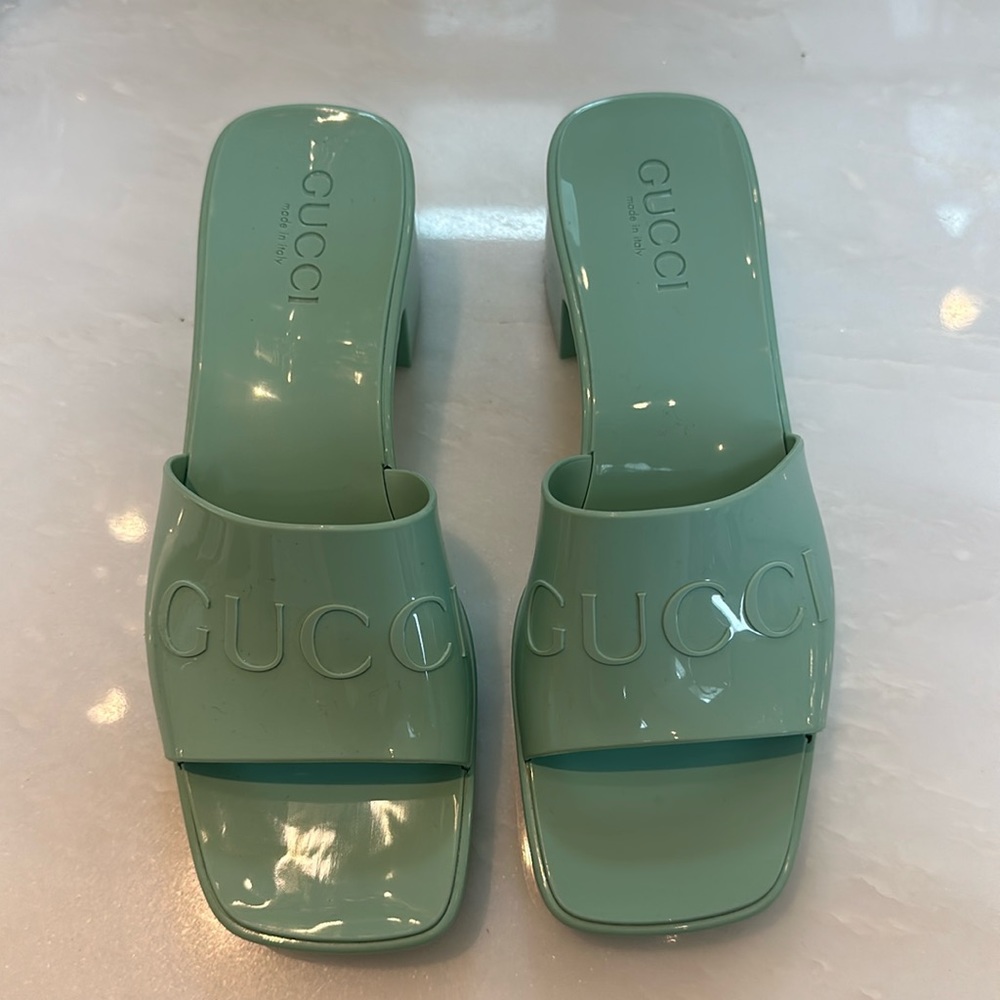 Gucci rubber platform sandal